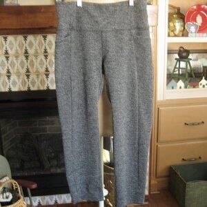 Athleta Yoga Pants Capris Grey Tweed Small Front Pockets Polyester Spandex Back
